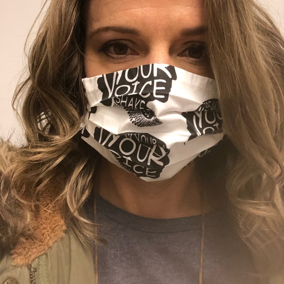 Meet your Posher, Jill - Picture 2 of 2